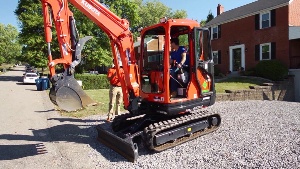 how to change controls on kubota excavator?