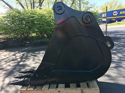 250 volvo excavator large bucket