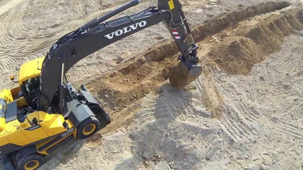 30t Volvo excavator