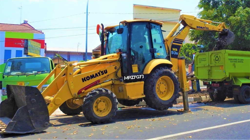 komatsu backhoe